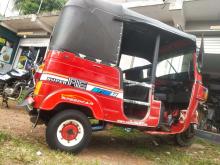 https://riyasewana.com/uploads/bajaj-re-205-111841356566.jpg