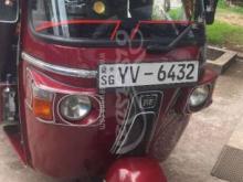 Bajaj RE 205 2012 Three Wheel