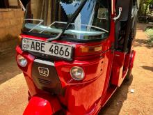 Bajaj RE 205 2015 Three Wheel