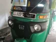 Bajaj RE-205 2016 Three Wheel