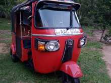 Bajaj RE 205 2012 Three Wheel