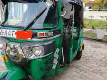 Bajaj RE 205 2014 Three Wheel
