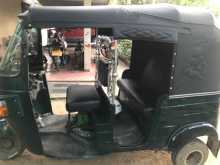https://riyasewana.com/uploads/bajaj-re-205-119433822473.jpg