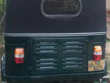 Bajaj RE 205 2010 Three Wheel