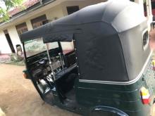 https://riyasewana.com/uploads/bajaj-re-205-119441224911.jpg