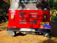 https://riyasewana.com/uploads/bajaj-re-205-121006184703.jpg