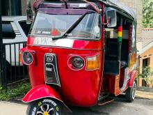 Bajaj RE 205 2011 Three Wheel