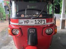 Bajaj RE 205 2011 Three Wheel