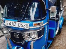 Bajaj RE 205 2015 Three Wheel