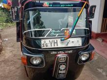 Bajaj RE 205 2010 Three Wheel