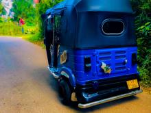 Bajaj RE 205 2012 Three Wheel
