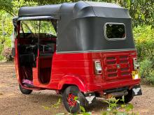 https://riyasewana.com/uploads/bajaj-re-205-1222052717344.jpg