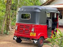 https://riyasewana.com/uploads/bajaj-re-205-1222052717403.jpg