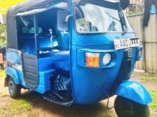 Bajaj RE 205 2012 Three Wheel