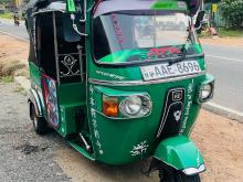 Bajaj RE 205 2012 Three Wheel