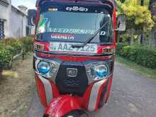 Bajaj Re 205 2015 Three Wheel