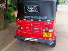 https://riyasewana.com/uploads/bajaj-re-205-131439254222.jpg