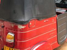 Bajaj RE 205 2013 Three Wheel