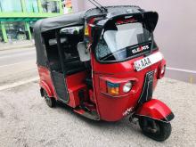 Bajaj RE 205 2012 Three Wheel