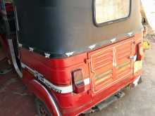 Bajaj RE 205 2013 Three Wheel