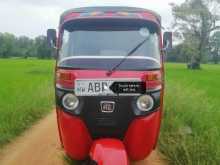 Bajaj RE 2017 Three Wheel