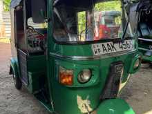 Bajaj RE 205 2013 Three Wheel
