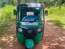 Bajaj RE 205 2018 Three Wheel
