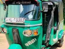 Bajaj RE 205 2011 Three Wheel