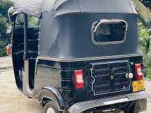 https://riyasewana.com/uploads/bajaj-re-205-1420471022853.jpg