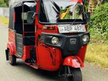 Bajaj RE 205 2017 Three Wheel