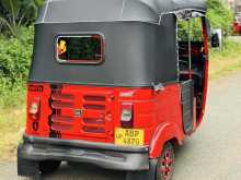 https://riyasewana.com/uploads/bajaj-re-205-148160322622.jpg