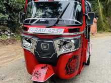 Bajaj RE 205 2014 Three Wheel