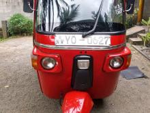 Bajaj RE 205 2011 Three Wheel
