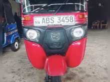 Bajaj RE 205 2018 Three Wheel