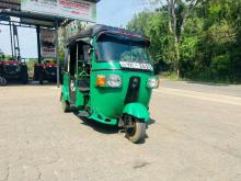 Bajaj RE 205 2011 Three Wheel