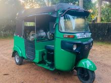 Bajaj RE 205 2015 Three Wheel