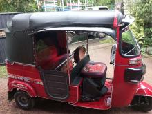 https://riyasewana.com/uploads/bajaj-re-205-151620356366.jpg