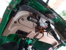 https://riyasewana.com/uploads/bajaj-re-205-1533026935.jpg