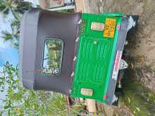 https://riyasewana.com/uploads/bajaj-re-205-15653534152.jpg