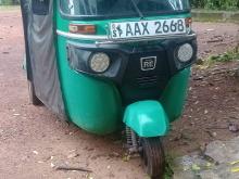 Bajaj RE 205 2015 Three Wheel