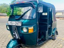 Bajaj RE 205 2010 Three Wheel