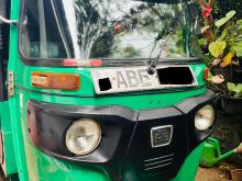 Bajaj RE 205 2015 Three Wheel
