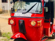 Bajaj RE 205 2011 Three Wheel