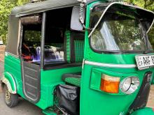 Bajaj RE 205 2013 Three Wheel
