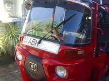 Bajaj RE 205 2016 Three Wheel