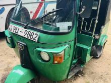 https://riyasewana.com/uploads/bajaj-re-205-167133724601.jpg