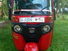 Bajaj RE 205 2016 Three Wheel