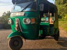 Bajaj RE 205 2012 Three Wheel