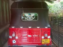Bajaj RE 205 2015 Three Wheel