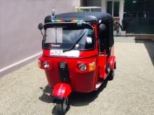 Bajaj RE 205 2011 Three Wheel